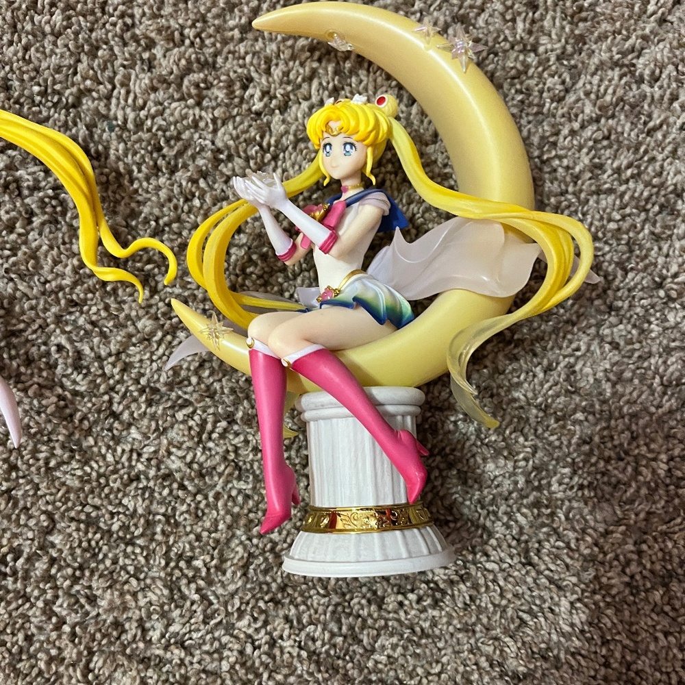 Sailor Moon Figure